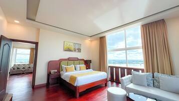 Family Suite, Connecting Rooms