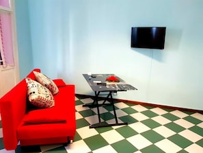 TV layar datar