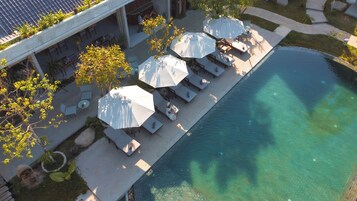 Outdoor pool, pool umbrellas