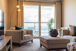 Luxury Apartment, 2 Bedrooms, Sea View | 1 bedroom, premium bedding, in-room safe, individually decorated - The Sands - Sea Front Apartments (Scarborough)