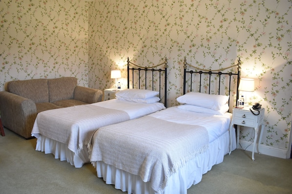 1 bedroom, desk, iron/ironing board, rollaway beds