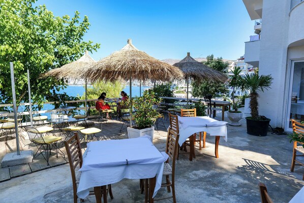 Exterior - Hotel Sunrays (Sarandë)