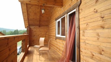 Deluxe-huoneisto, 2 makuuhuonetta | Parveke