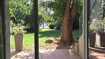 Quarto triplo, terraço | Fachada