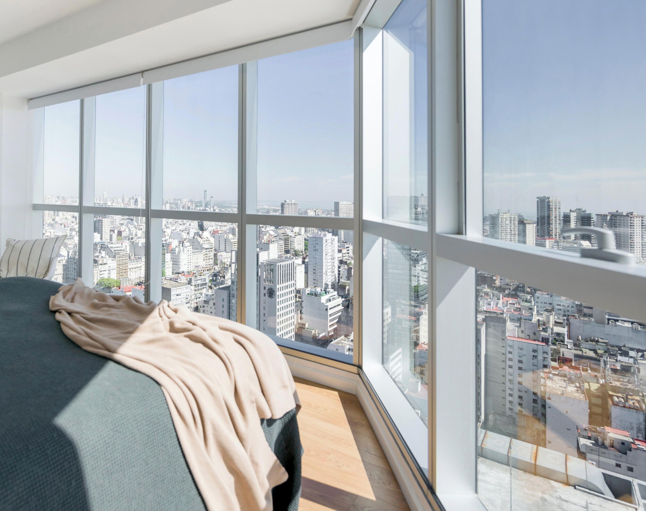 Apartment (Plus) | Hypo-allergenic bedding available, down comforters, in-room safe
