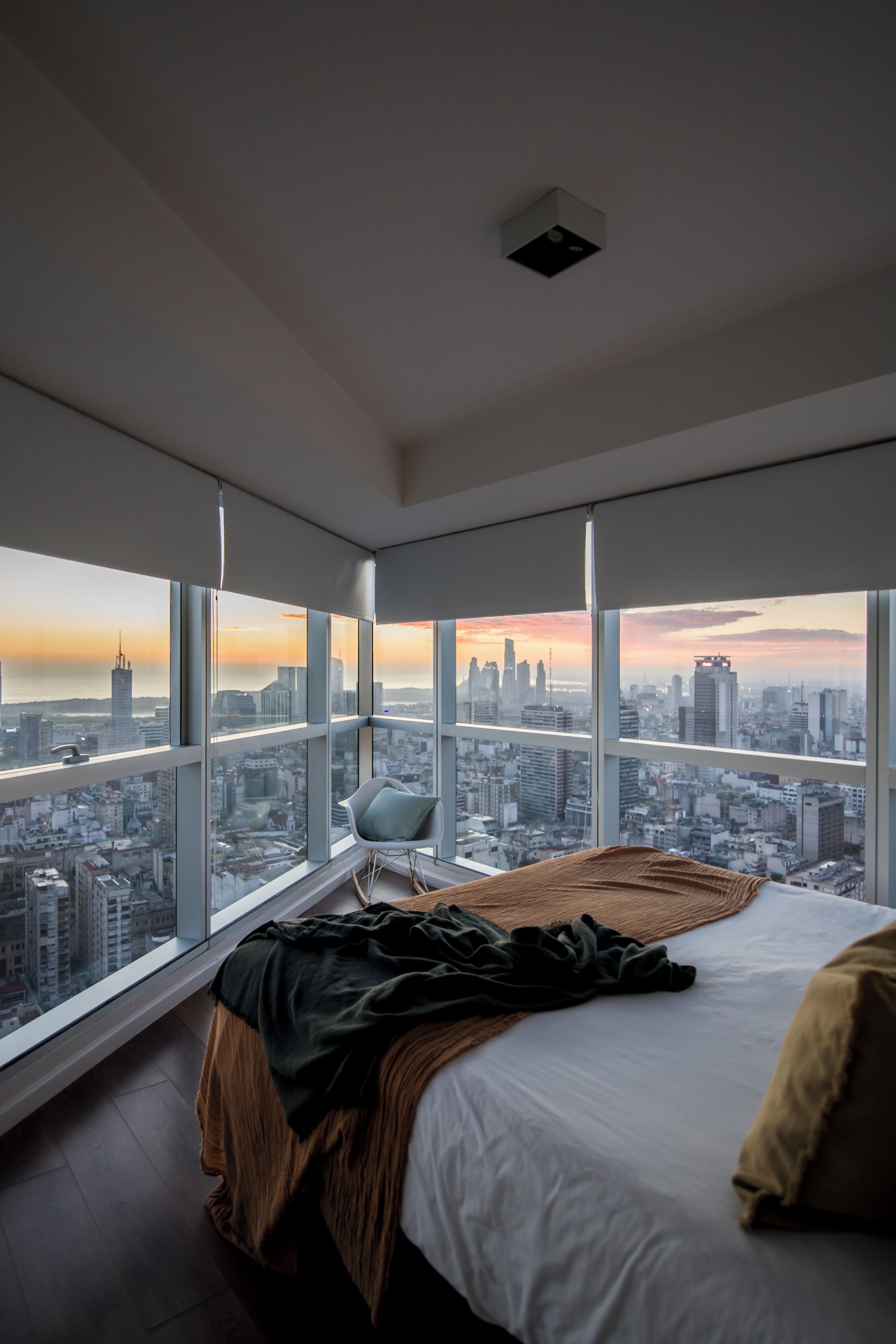 Panoramic Apartment, 2 Bedrooms | Hypo-allergenic bedding, down duvets, in-room safe, laptop workspace