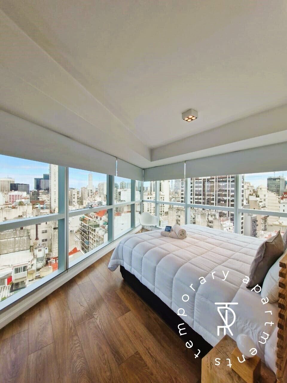 Apartment, 2 Bedrooms | Hypo-allergenic bedding available, down comforters, in-room safe