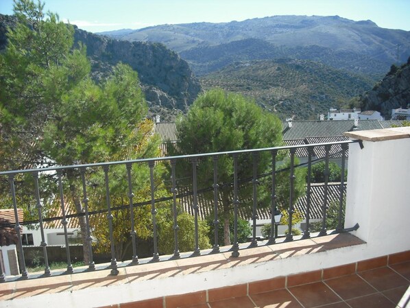 Balcony - Apartamentos Sierra del Hacho (Montejaque)