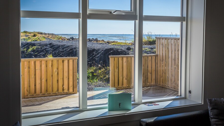 Bakki Hostel and Apartments