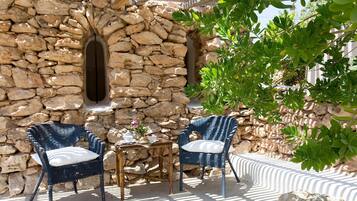 Habitación estándar (Dammuso) | Terraza o patio