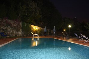 Udendørs pool