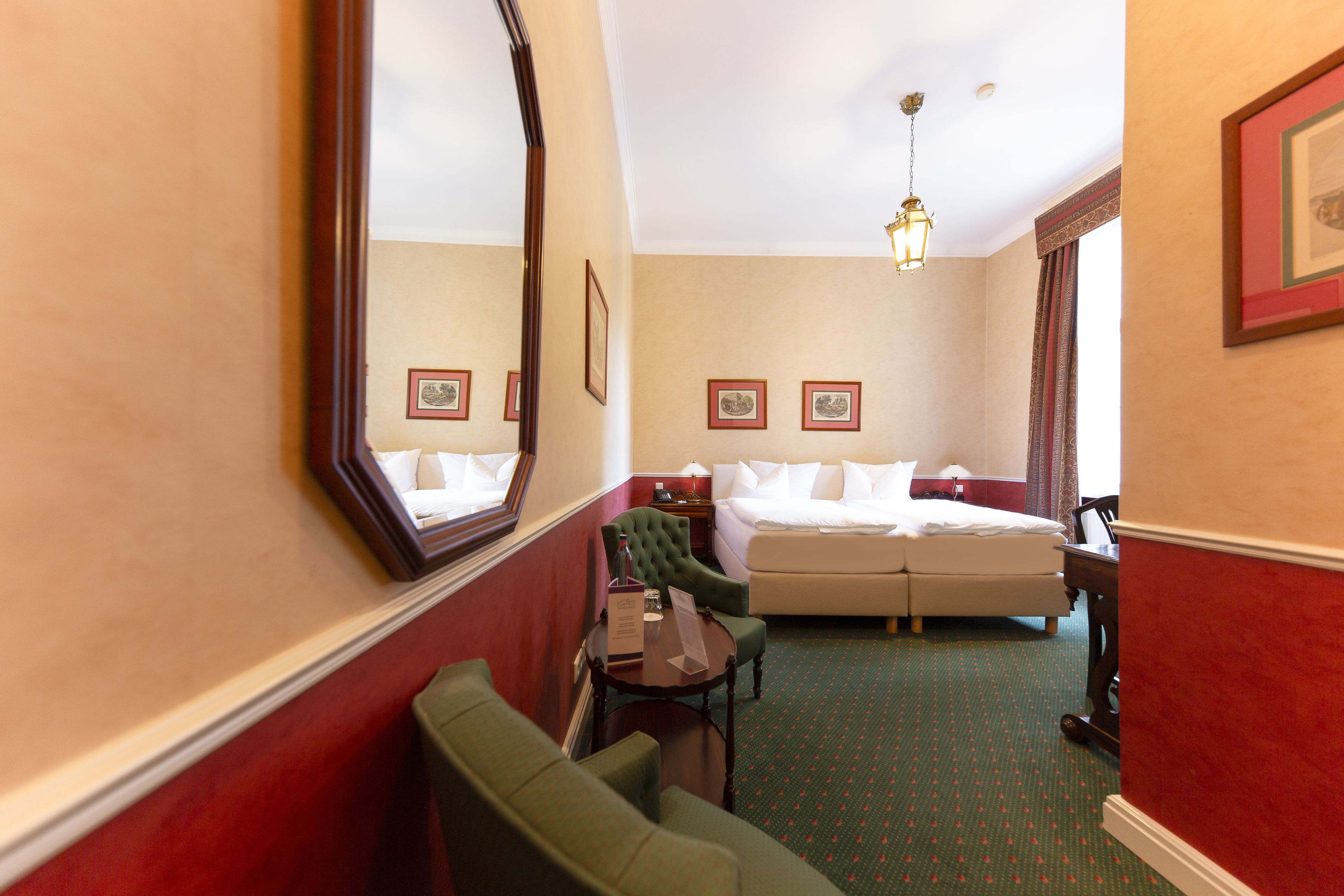 standard double room | 1 bedroom, hypo-allergenic bedding, desk, free wifi