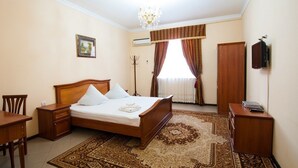 Standard Double or Twin Room | Desk, iron/ironing board (on request), WiFi (free) - CROWN Hotel (Tashkent)