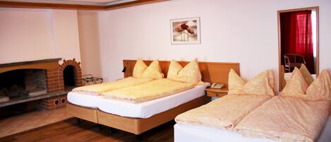 Premium Room, Non Smoking, Mountain View