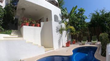 Two Bedroom Villa | 1 chambre, draps en coton égyptien, literie de qualité supérieure