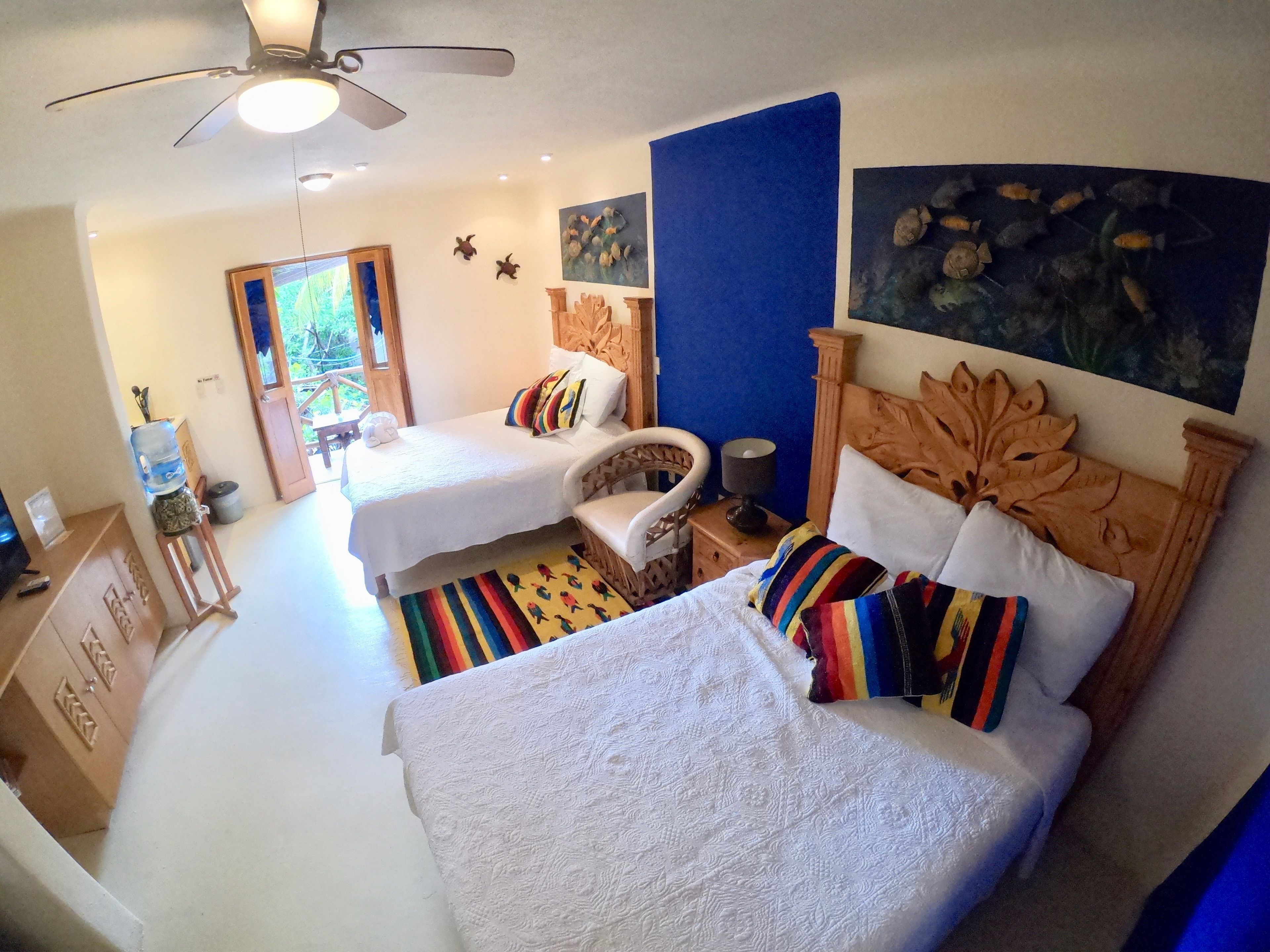 Studio Apartment | Sábanas de algodón egipcio y ropa de cama de alta calidad 