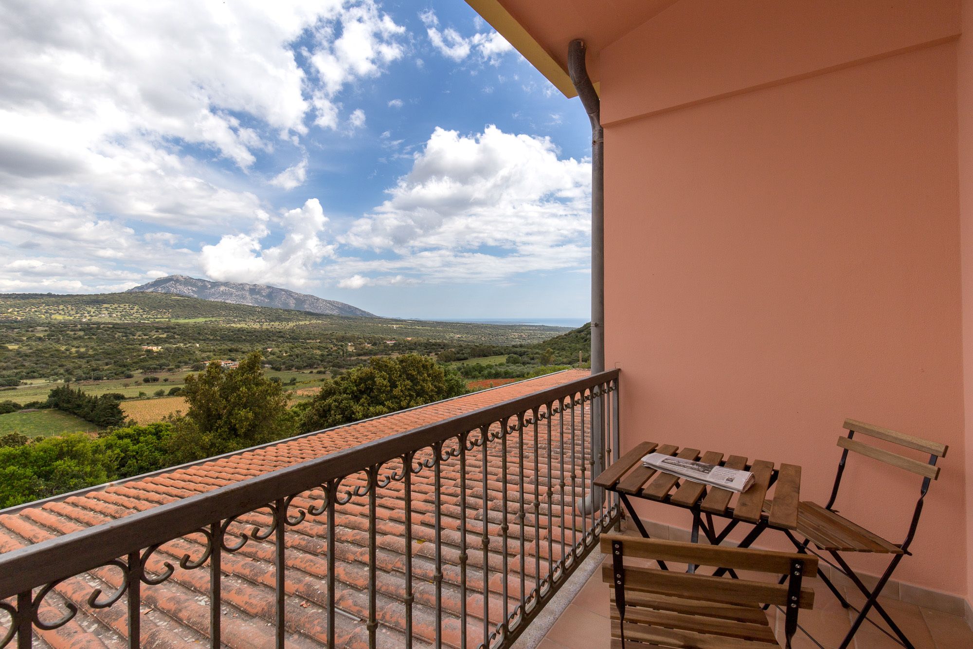 غرفة عائلية | شرفة