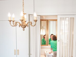 Bathroom - L'Invitation au Voyage (Bordeaux)