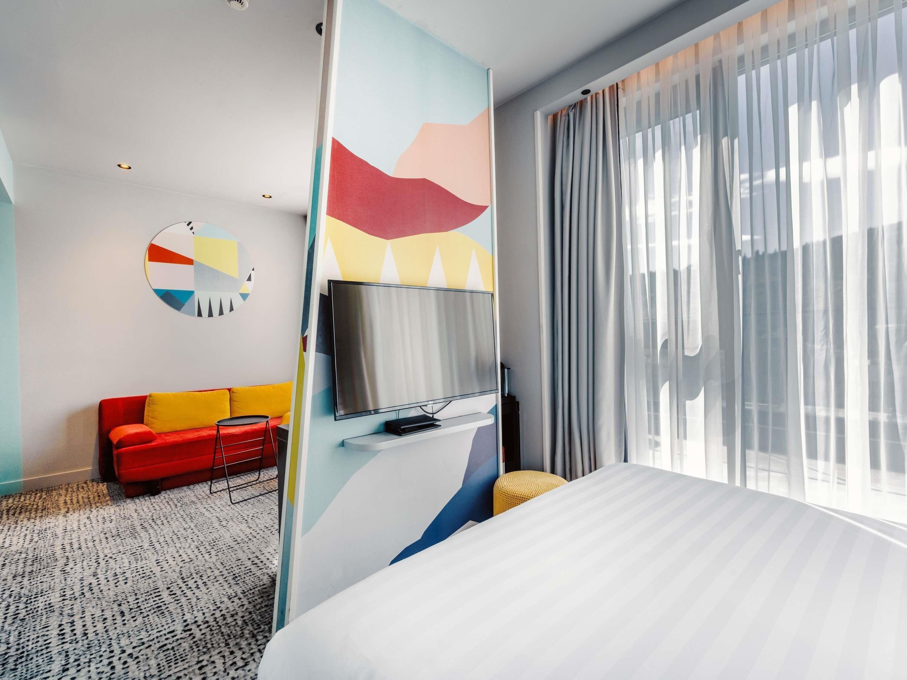 Suite, balcon | Literie de qualité, minibar, coffre-fort, bureau
