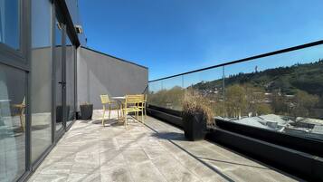 Suite, Balcony | Terrace/patio