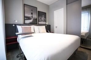 Apartamento com 1 quarto para 4 pessoas | In-room safe, desk, blackout drapes, soundproofing - Aparthotel Adagio Salvador (Salvador)
