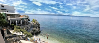 Beach Hotel