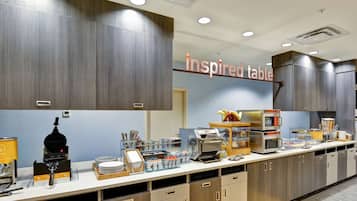 Desayuno continental incluido todos los días