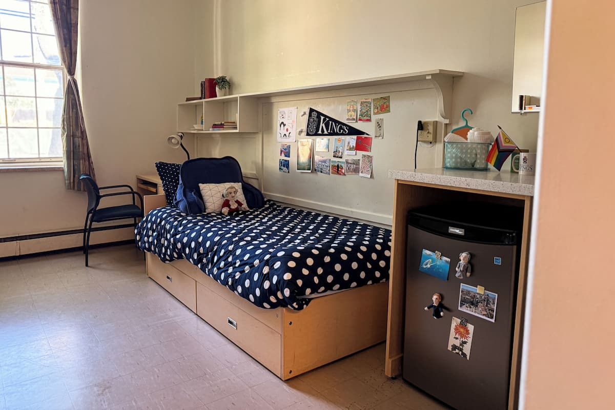 Doppelzimmer, 2 Einzelbetten | Schreibtisch, Bügeleisen/Bügelbrett, kostenloses WLAN, Bettwäsche