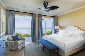 Premium bedding, Tempur-Pedic beds, minibar, in-room safe - Sunset Key Cottages (Key West)