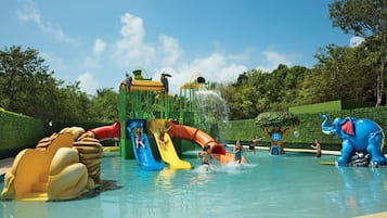 Children's play area - outdoor