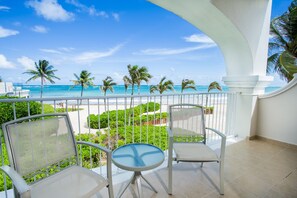 Balcony - Dreams Tulum Resort & Spa - All Inclusive (Tulum)