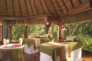 Couples treatment rooms, sauna, hot tub, body treatments, hydrotherapy