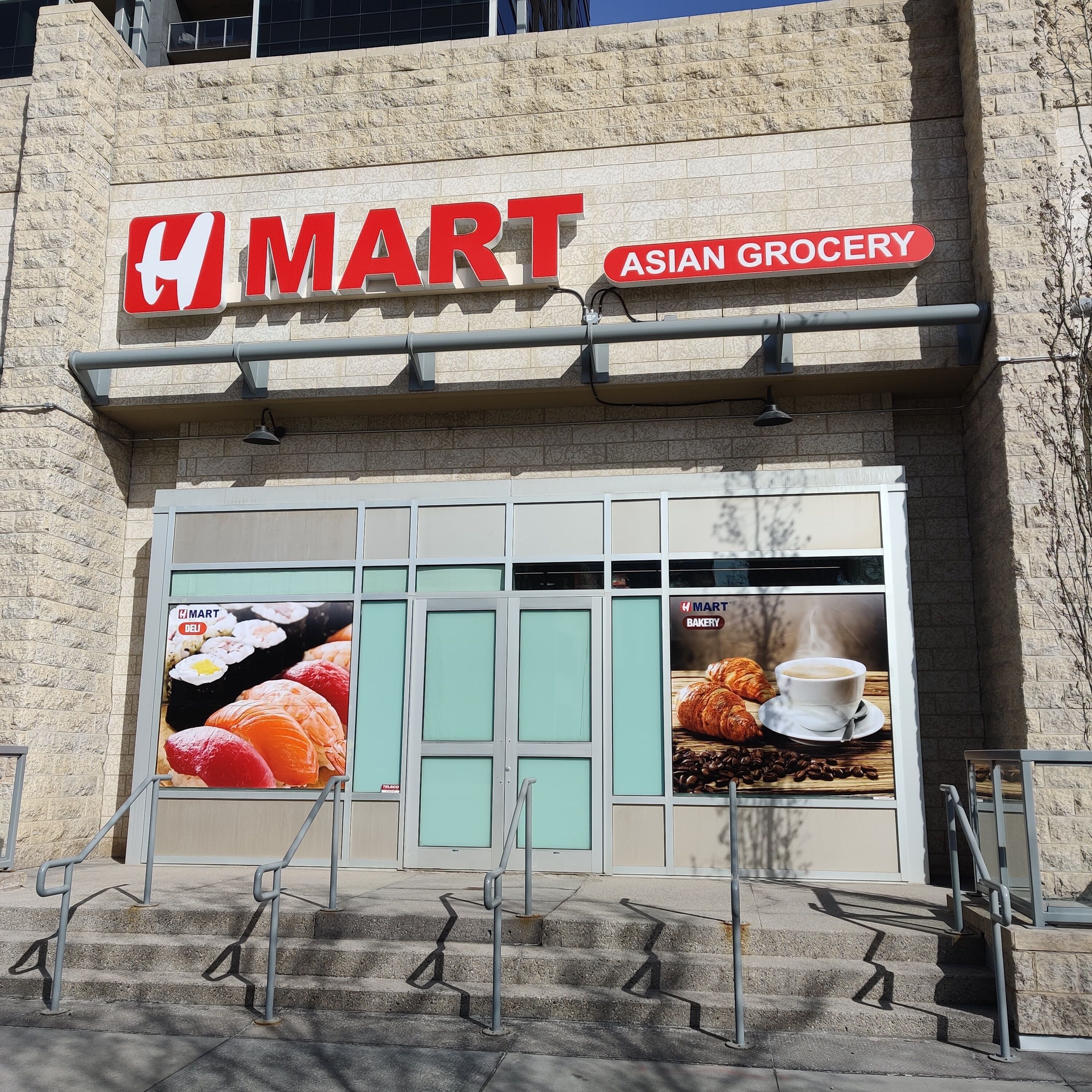 Photo - Monki Di Executive Suites - Alura