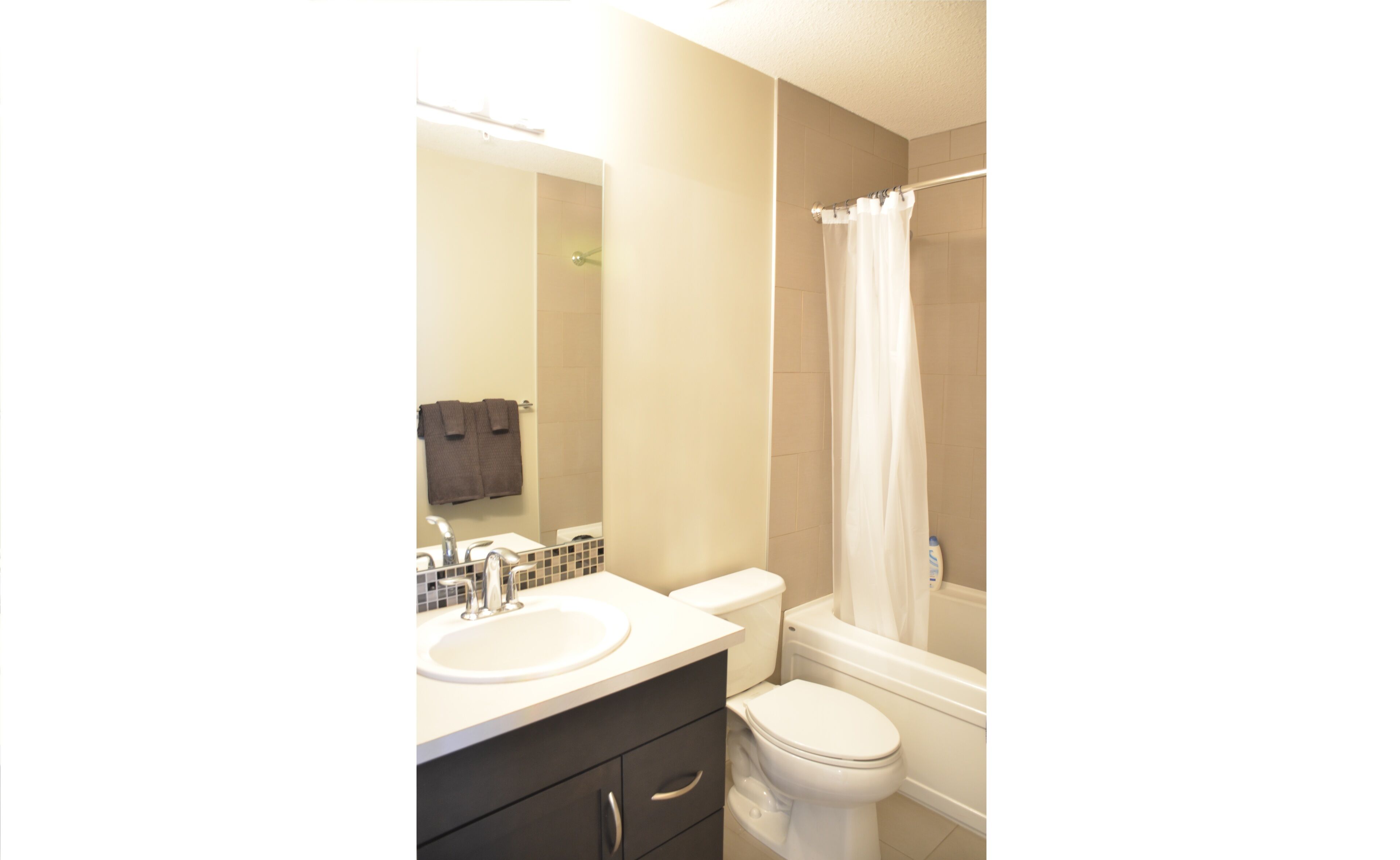 Photo - Monki Di Executive Suites - Alura