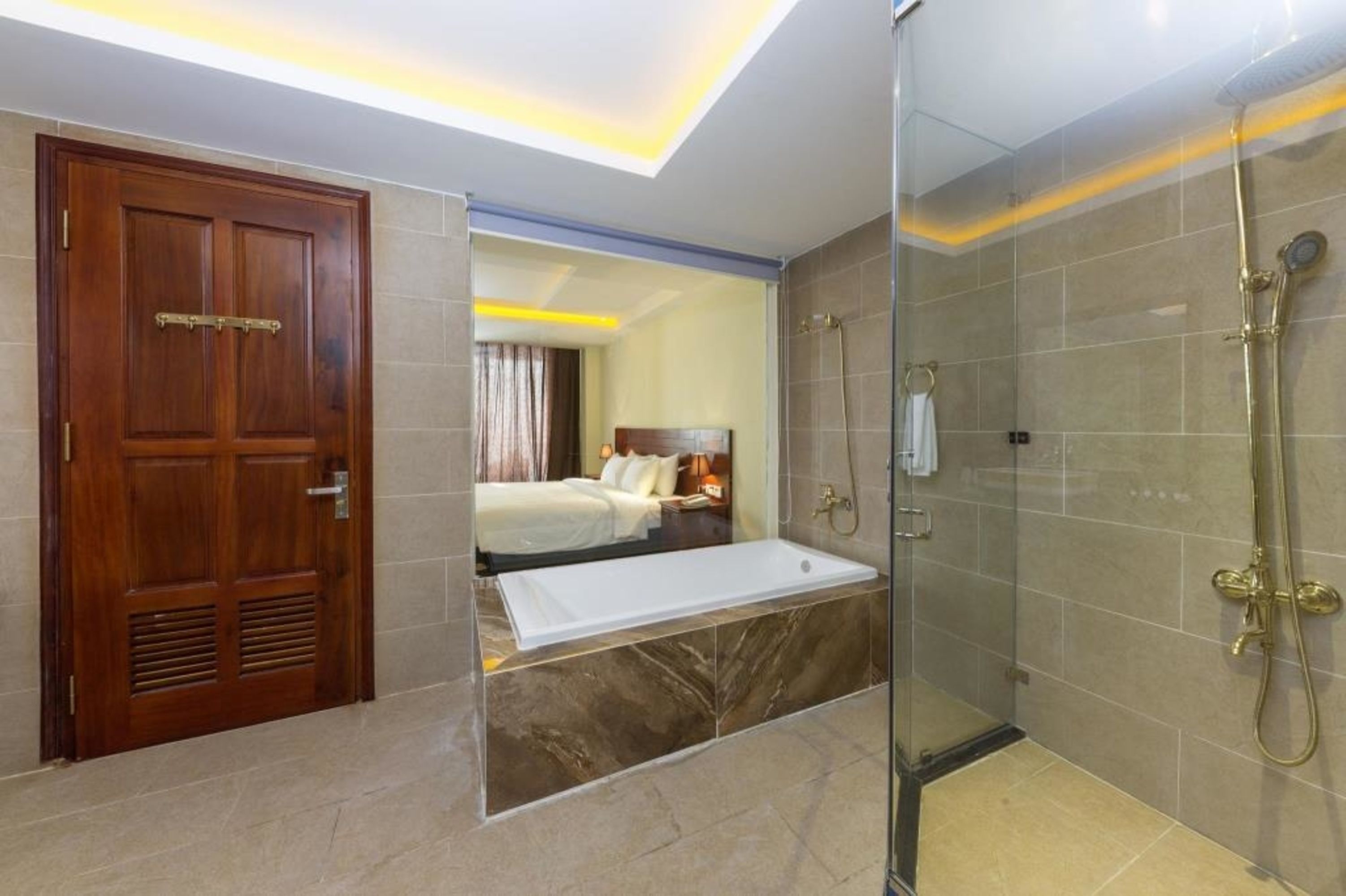 amarin suite | bathroom | shower, free toiletries, hair dryer, bathrobes