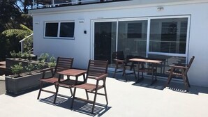 Terrace/patio - The Sails (Russell)