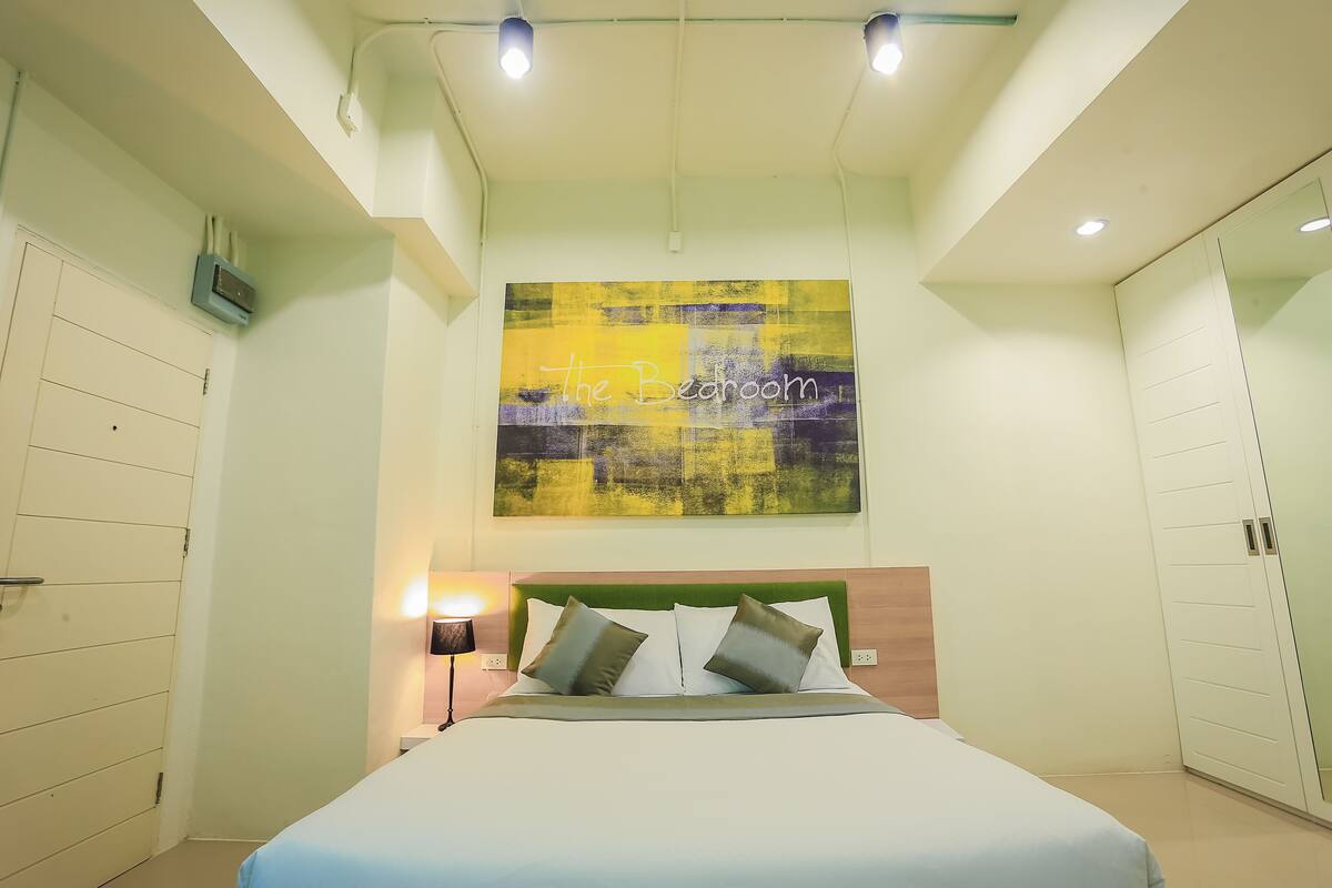 Superior kamer | Een bureau, verduisterende gordijnen, gratis wifi, beddengoed