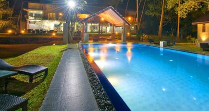 Athena Lake by Seedevi