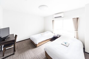 Iron/ironing board, free WiFi, bed sheets - Best Hotel (Tokyo)