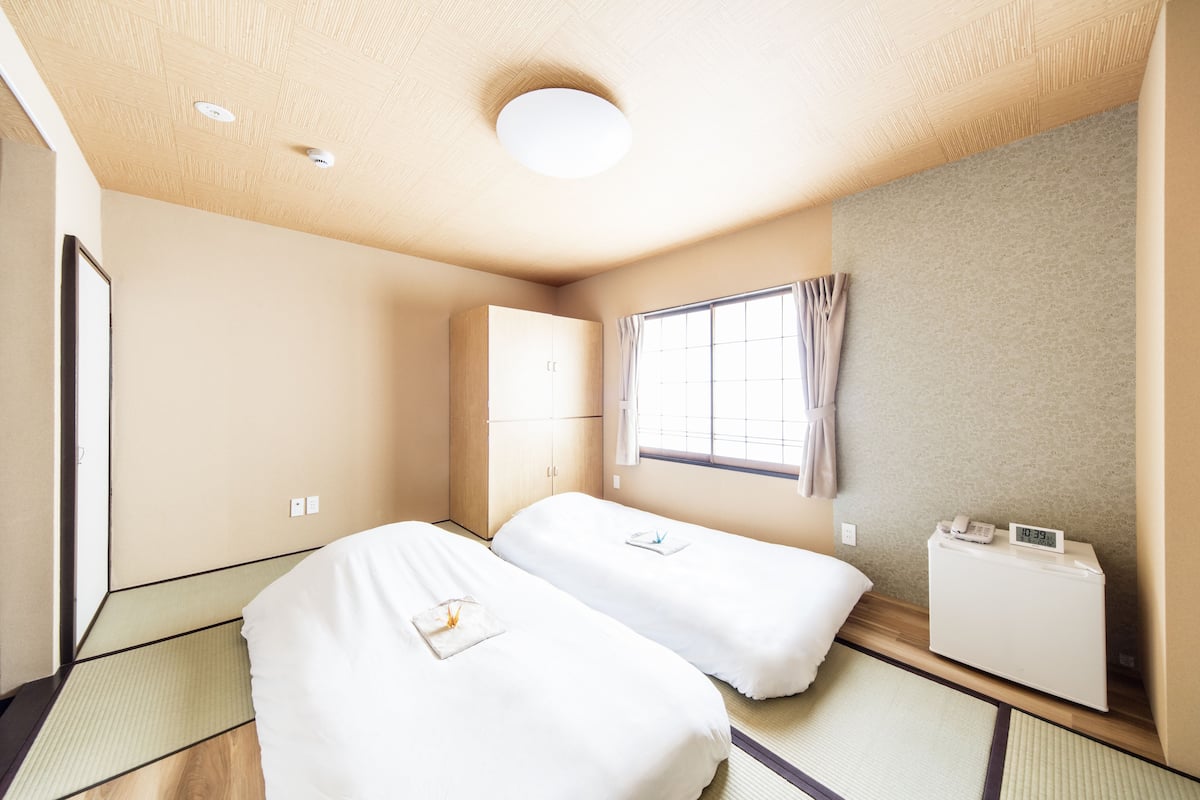 Chambre traditionnelle (Japanese Style) | Fer et planche à repasser, accès au Wi-Fi (inclus), literie fournie