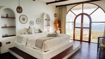 Premium Double Room, 1 King Bed, Mountain View | Desk, laptop workspace, free WiFi, bed sheets