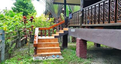 Aliyah Garden House