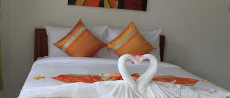 In-room safe, rollaway beds, free WiFi