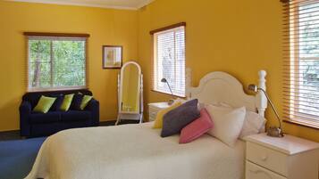 Cottage (Corktree) | 2 kamar tidur, seprai premium, dan setrika/meja setrika