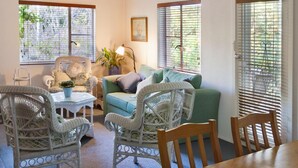 Unclassified image, 2 of 8, button - Corktree Cottage (Crafers)
