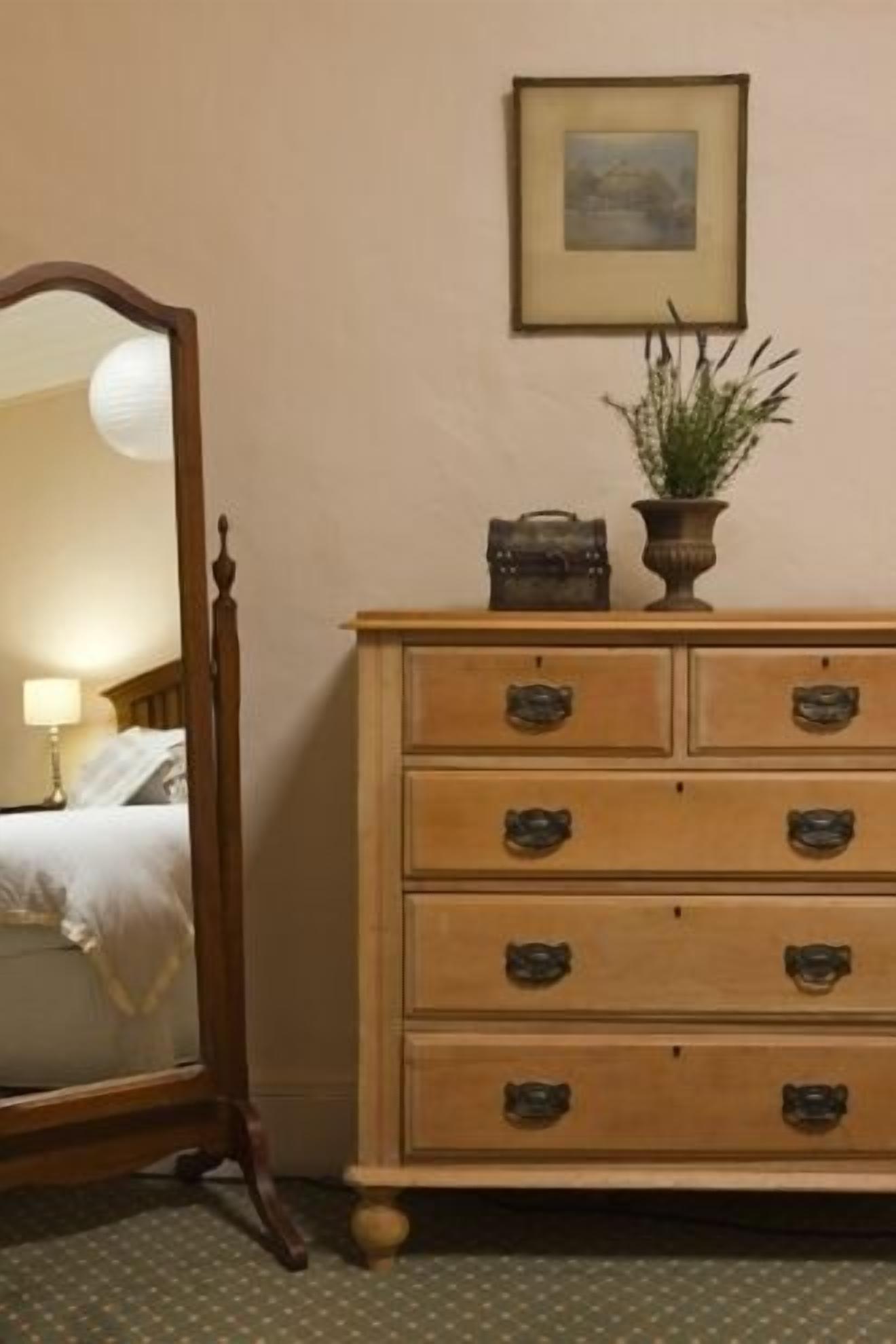 Room amenity