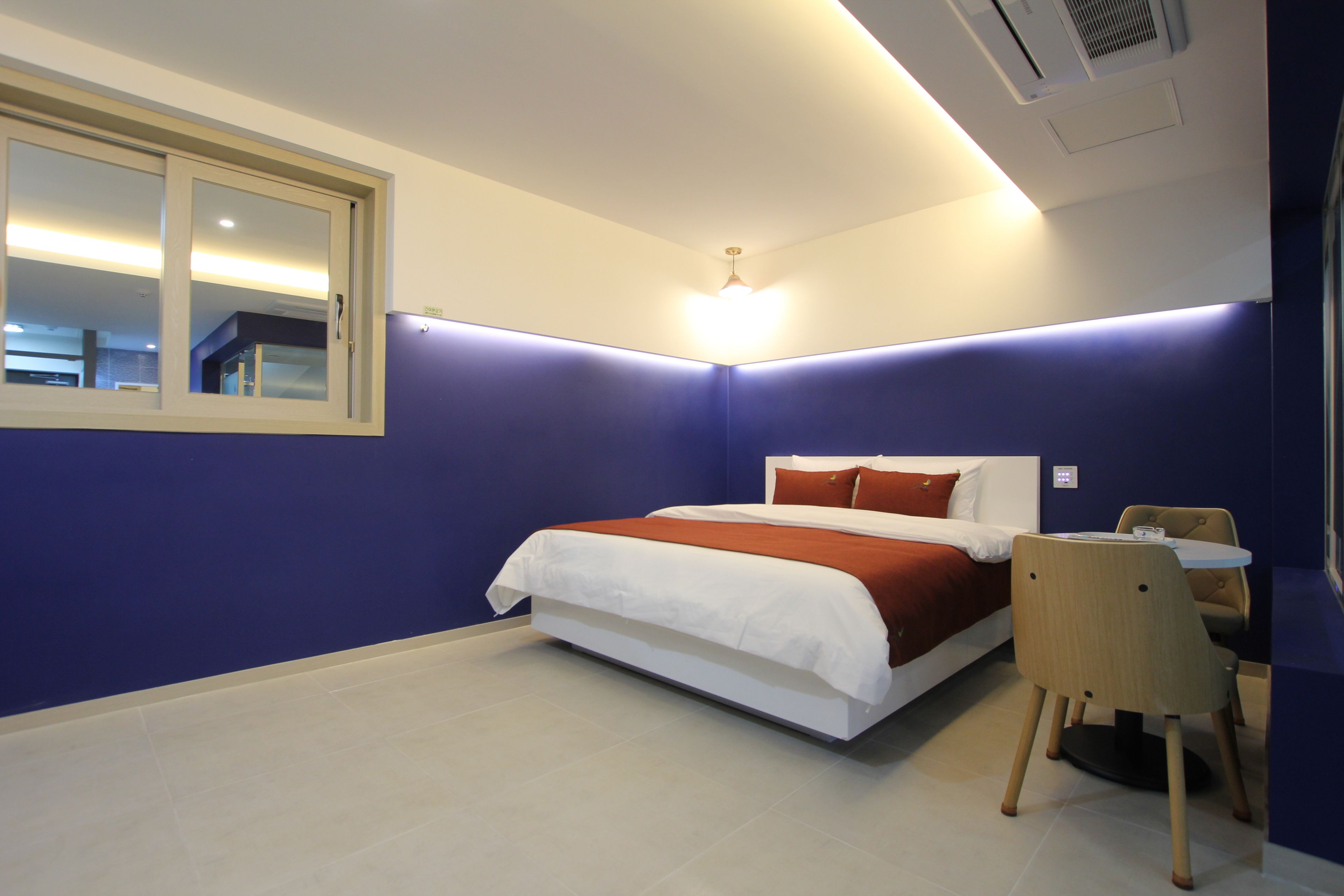 vip | premium bedding, free wifi, bed sheets