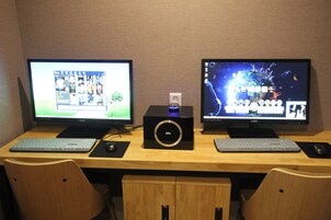 Suite (Twin Room) | Room amenity
