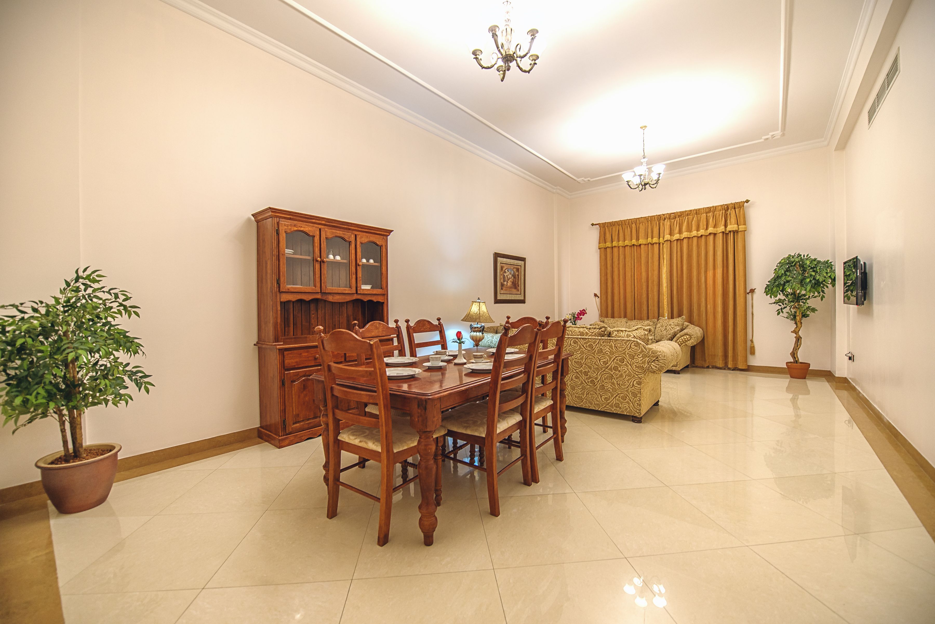 Apartment, 2 Bedrooms | Living area | 39-inch LED TV with satellite channels, TV