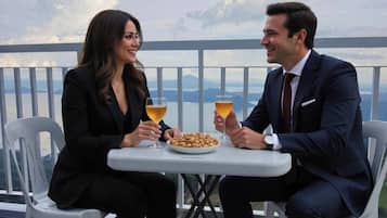 Apartemen Panorama, 1 Tempat Tidur Queen dengan tempat tidur Sofa, balkon, pemandangan danau | Pemandangan balkon